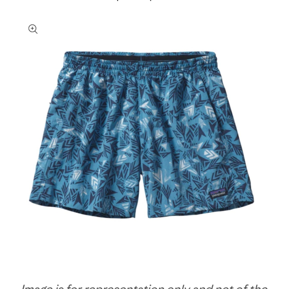 NWOT: PATAGONIA; WOMENS BAGGIE'S SWIM/ATHLETIC PERFORMANCE SHORT, 5".